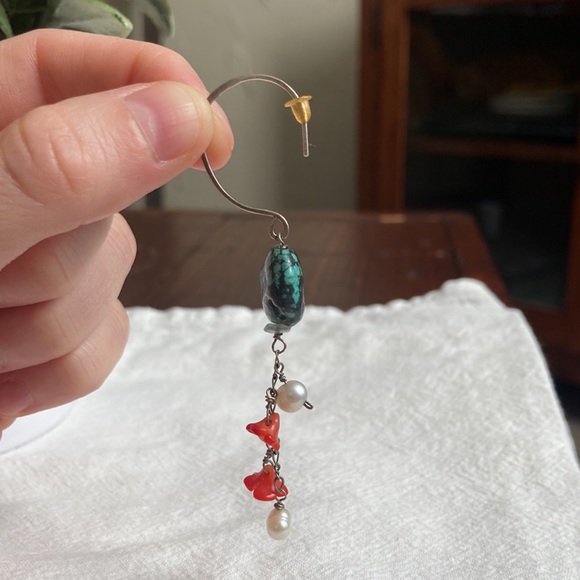 Earrings - Picture 6 of 6